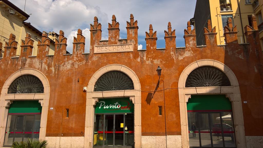 Casa Ferrari Appartamento Verona Sanificato Ozono Exteriör bild